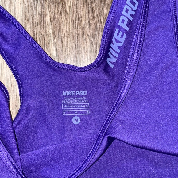 NWOT Nike Tank Top - Picture 4 of 4